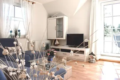 TV/Unterhaltungsangebot in der Unterkunft Fritz-Reuter-Straße 4 Wohnung de Strandläufer