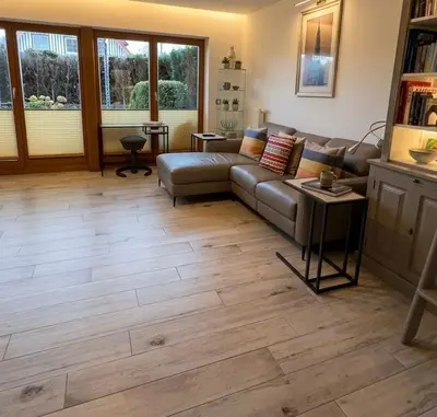 Ein Sitzbereich in der Unterkunft Ostseeperle Zingst, strandnahes 3-Zimmer Apartment