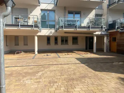 Das Gebäude in dem sich die Ferienwohnung befindet