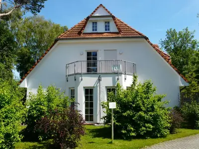 Ein Garten an der Unterkunft Haus Seeschwalbe Wohnung 5