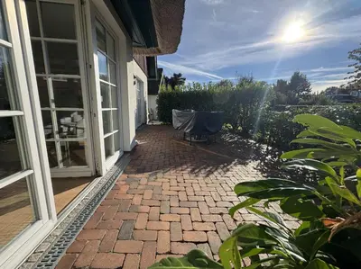Ein Garten an der Unterkunft Ferienhaus Chausseestraße App 01