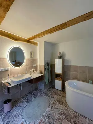 Ein Badezimmer in der Unterkunft Cozy Holiday Haven Near Fischland-Darß-Zingst