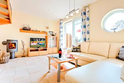 Ein Sitzbereich in der Unterkunft Fewo LampRieger Maisonette rechts