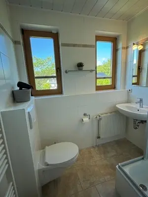Ein Badezimmer in der Unterkunft Haus Sonnenwinkel, FeWo 1