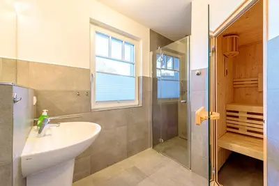 Ein Badezimmer in der Unterkunft Ferienhaus Rosenberg