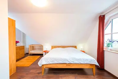 Ein Bett oder Betten in einem Zimmer der Unterkunft Schifferhaus Whg Backbord, Nr 4