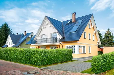 Das Gebäude in dem sich die Ferienwohnung befindet