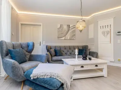 Ein Sitzbereich in der Unterkunft Villa Beach View 2