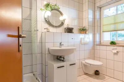Ein Badezimmer in der Unterkunft Jagdhaus Prerowstrom