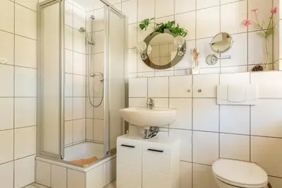 Ein Badezimmer in der Unterkunft Jagdhaus Prerowstrom