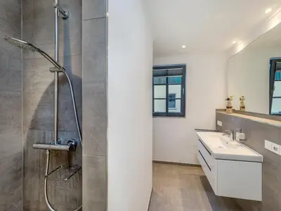 Ein Badezimmer in der Unterkunft Dandelion - House Summer Meadow