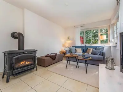 Ein Sitzbereich in der Unterkunft One-bedroom apartment