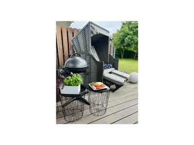 Ein für Gäste verfügbarer Grill im Ferienhaus