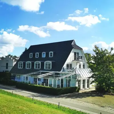 UNSERE GEMÜTLICHE PERLE MIT BALKON im Bernsteinhaus Zingst - 5 -