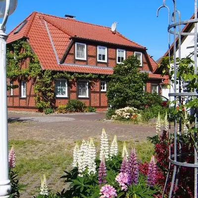 Birkmaase 12 Kapitänshaus Jacqueline 4-Sterne Komfort FeWo im EG rechts