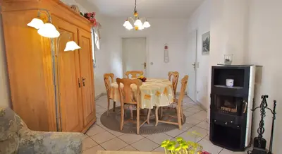 Küche/Küchenzeile in der Unterkunft Birkmaase 18 - Komfort FeWo im 4-Sterne-Ferienhaus Yvonne EG