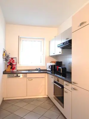 Küche/Küchenzeile in der Unterkunft Birkmaase 14 - Komfort FeWo im 4-Sterne-Ferienhaus Anselm EG