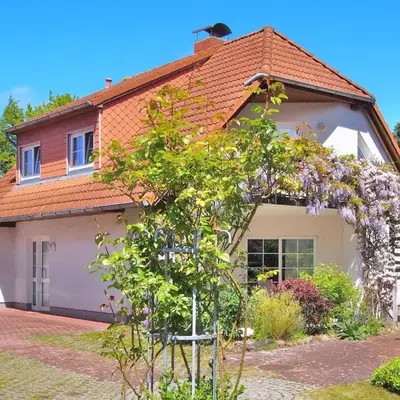 Birkmaase 16 - Komfort FeWo im 4-Sterne-Ferienhaus Manuela EG