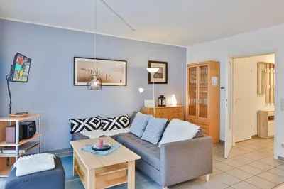 Ein Sitzbereich in der Unterkunft Haus Kranich 3, Fewo Nr 11