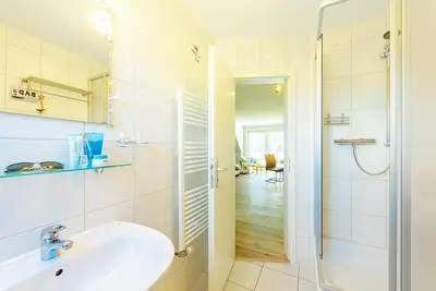 Ein Badezimmer in der Unterkunft Ferienwohnung Nr 6