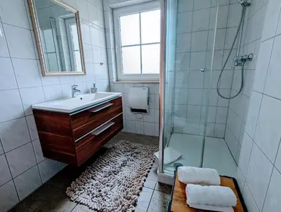 Ein Badezimmer in der Unterkunft Am Deich 48 - Haus Sonne