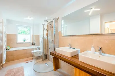 Ein Badezimmer in der Unterkunft Ferienwohnung Hann