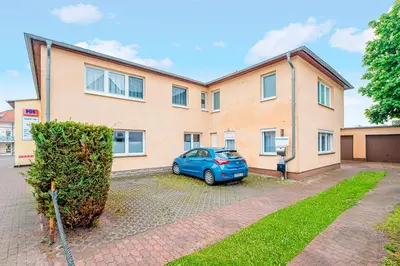 Das Gebäude in dem sich die Ferienwohnung befindet