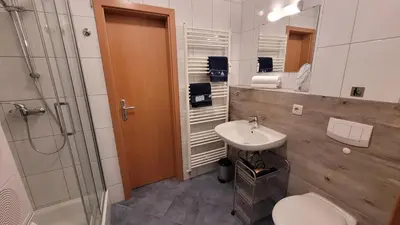 Ein Badezimmer in der Unterkunft Ferienwohnung Hustadt