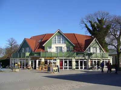 Das Gebäude in dem sich die Ferienwohnung befindet
