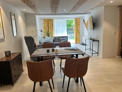 TV/Unterhaltungsangebot in der Unterkunft Wiesenau 1 Ferienwohnung in Prerow by Restaurant Wiesenau