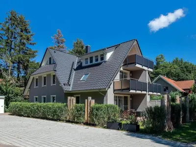 Das Gebäude in dem sich das Ferienhaus befindet