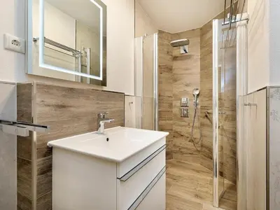 Ein Badezimmer in der Unterkunft Villa Strandblick 12
