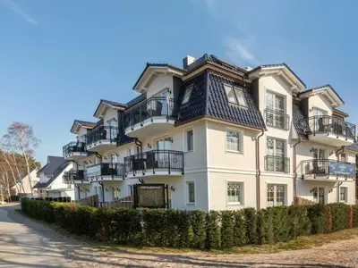Das Gebäude in dem sich das Ferienhaus befindet