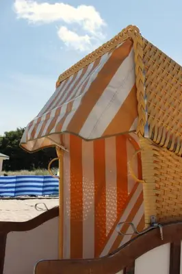 Der Swimmingpool an oder in der Nähe von Apartment Strandnahe Wohnung mit Terrasse und Parkplatz by Interhome