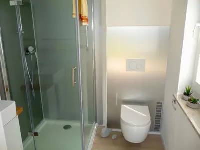 Ein Badezimmer in der Unterkunft Holiday Home Wiesenblick 8 by Interhome