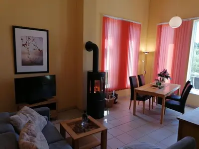 Ein Sitzbereich in der Unterkunft Holiday Home Kranichnest by Interhome