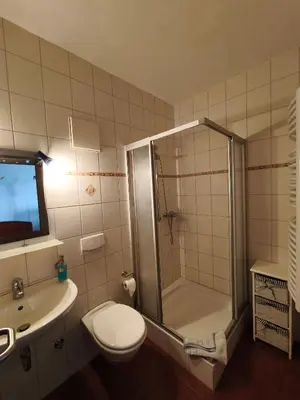 Ein Badezimmer in der Unterkunft Pension Hafenblick