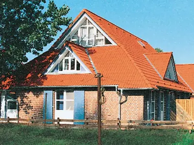 Das Gebäude in dem sich die Ferienwohnung befindet