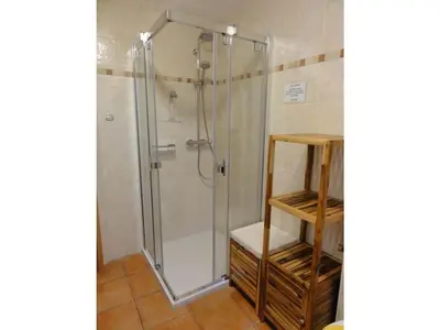 Ein Badezimmer in der Unterkunft Holiday apartment, holiday home on the beach - pure relaxation