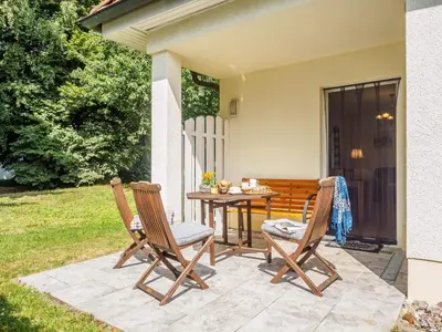 Ein Garten an der Unterkunft Sonneneck Birkenstraße 11c