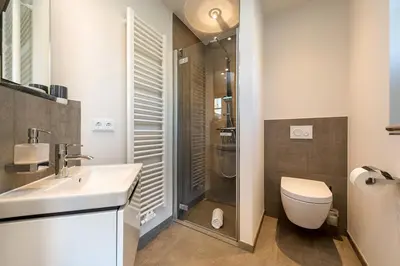 Ein Badezimmer in der Unterkunft Zur Heiderose Haus 10 Kleine Flucht