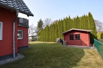 Das Gebäude in dem sich die Ferienwohnung befindet