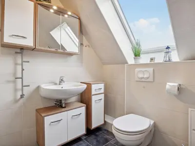 Ein Badezimmer in der Unterkunft Holiday Home Ferienhaus-Bodden by Interhome