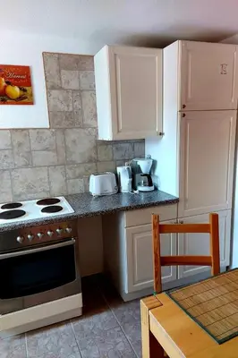 Küche/Küchenzeile in der Unterkunft Apartment FeWo2 by Interhome