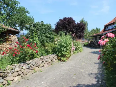 Ein Garten an der Unterkunft Holiday Home Janet Ratschkowski by Interhome