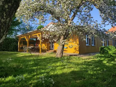 Ein Garten an der Unterkunft Holiday Home Janet Ratschkowski by Interhome