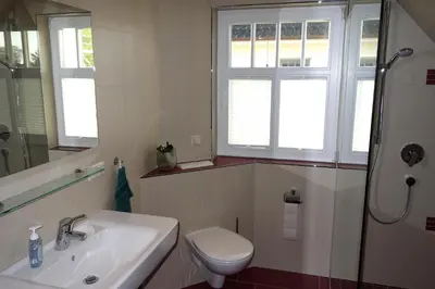 Ein Badezimmer in der Unterkunft Neue Reihe 64 Haus Helene