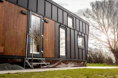 Das Gebäude in dem sich die Ferienwohnung befindet