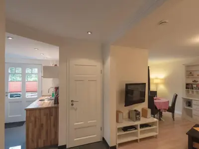 TV/Unterhaltungsangebot in der Unterkunft Burg Roland Wohnung 05