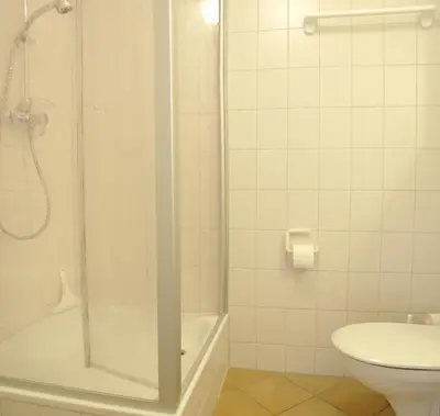 Ein Badezimmer in der Unterkunft Achtern Diek Haus 7 Wohnung 7